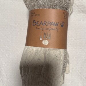 BearPaw Men's Cream and Gray Casual Socks